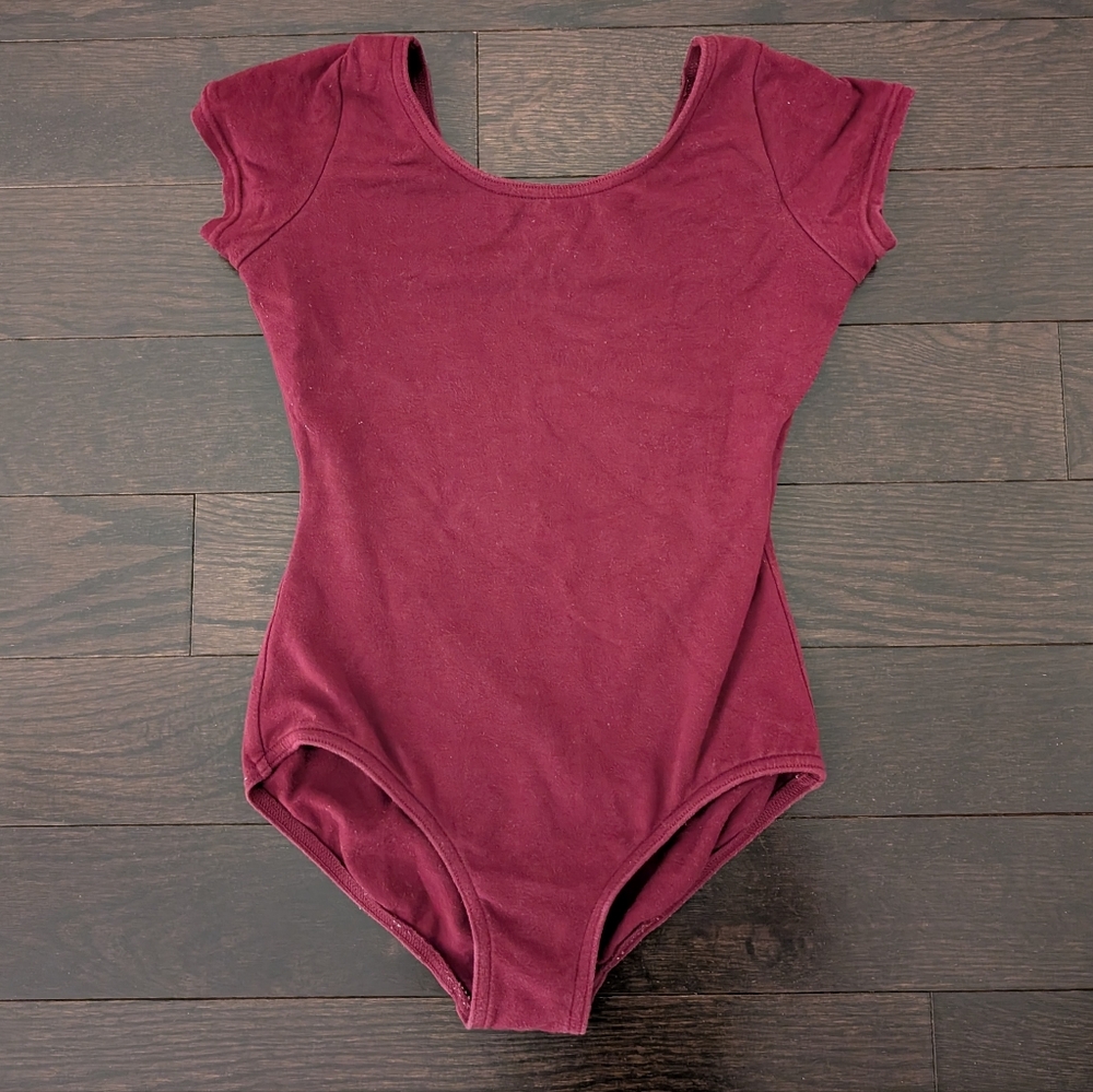 sz:M Capezio Ballet Leotard, Burgundy, Girls Medium, Dance